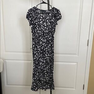 GAP Navy and White Floral Midi Dress